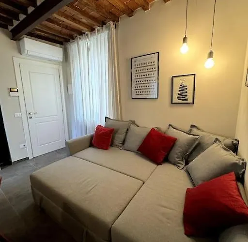Apartament Chicca Nel Cuore Di *