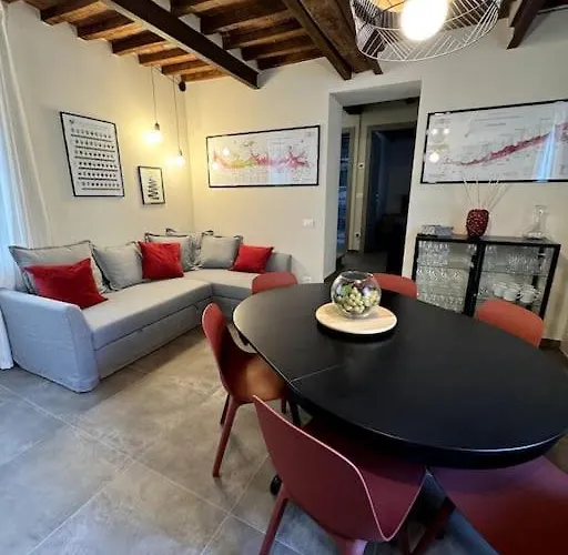 Chicca Nel Cuore Di * Pietrasanta